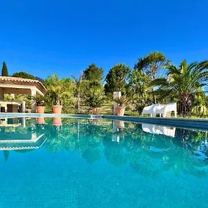  Bed & Breakfast La Source 83 - Close To St Tropez France