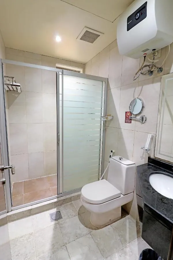 Orans Suites 4 Jeddah 4*,