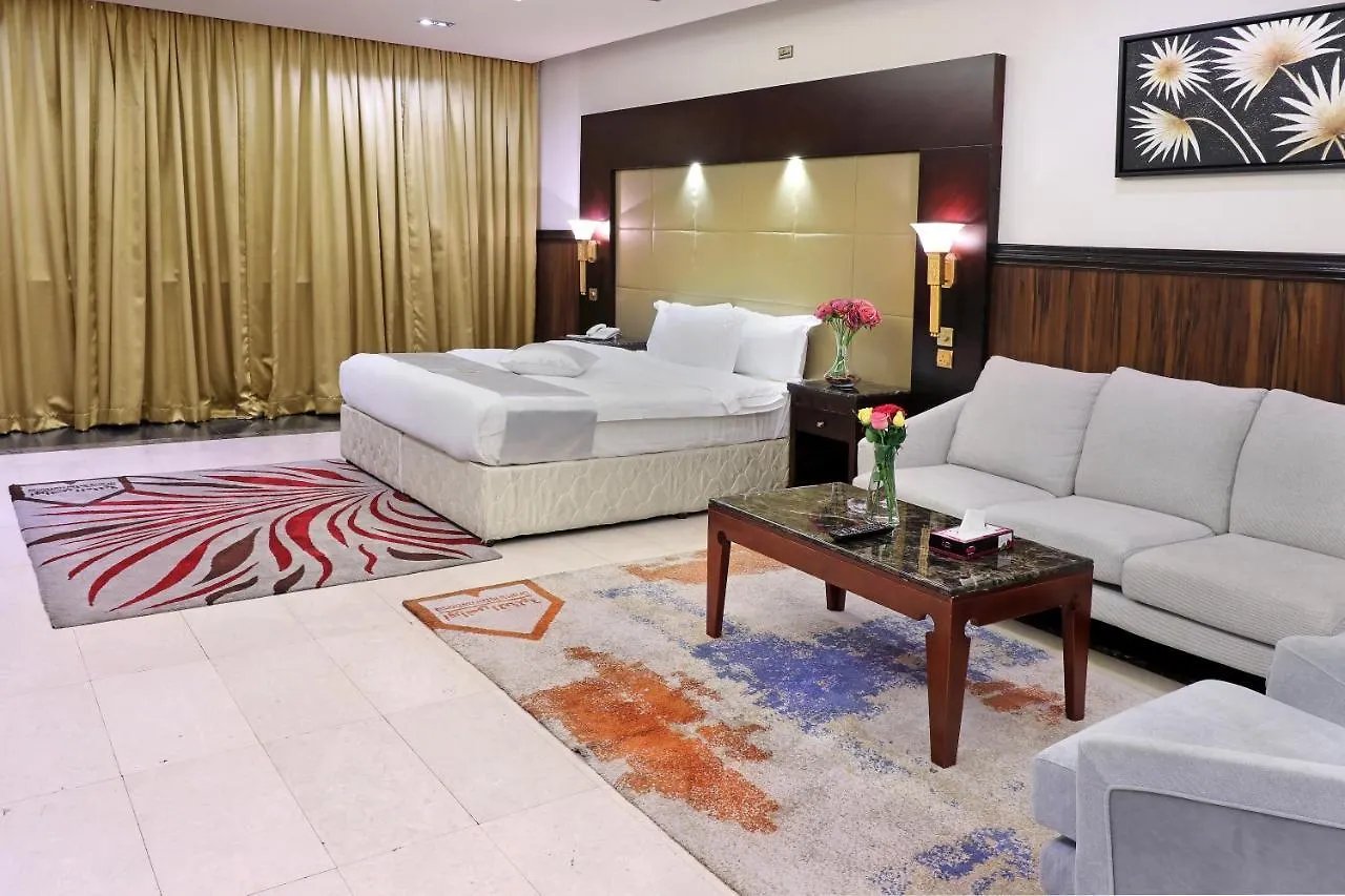 Orans Suites 4 Jeddah 4*,