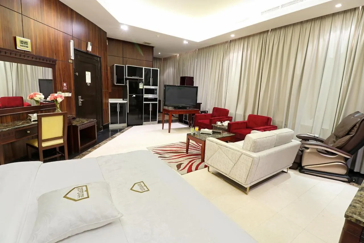 Orans Suites 4 Jeddah 4*,